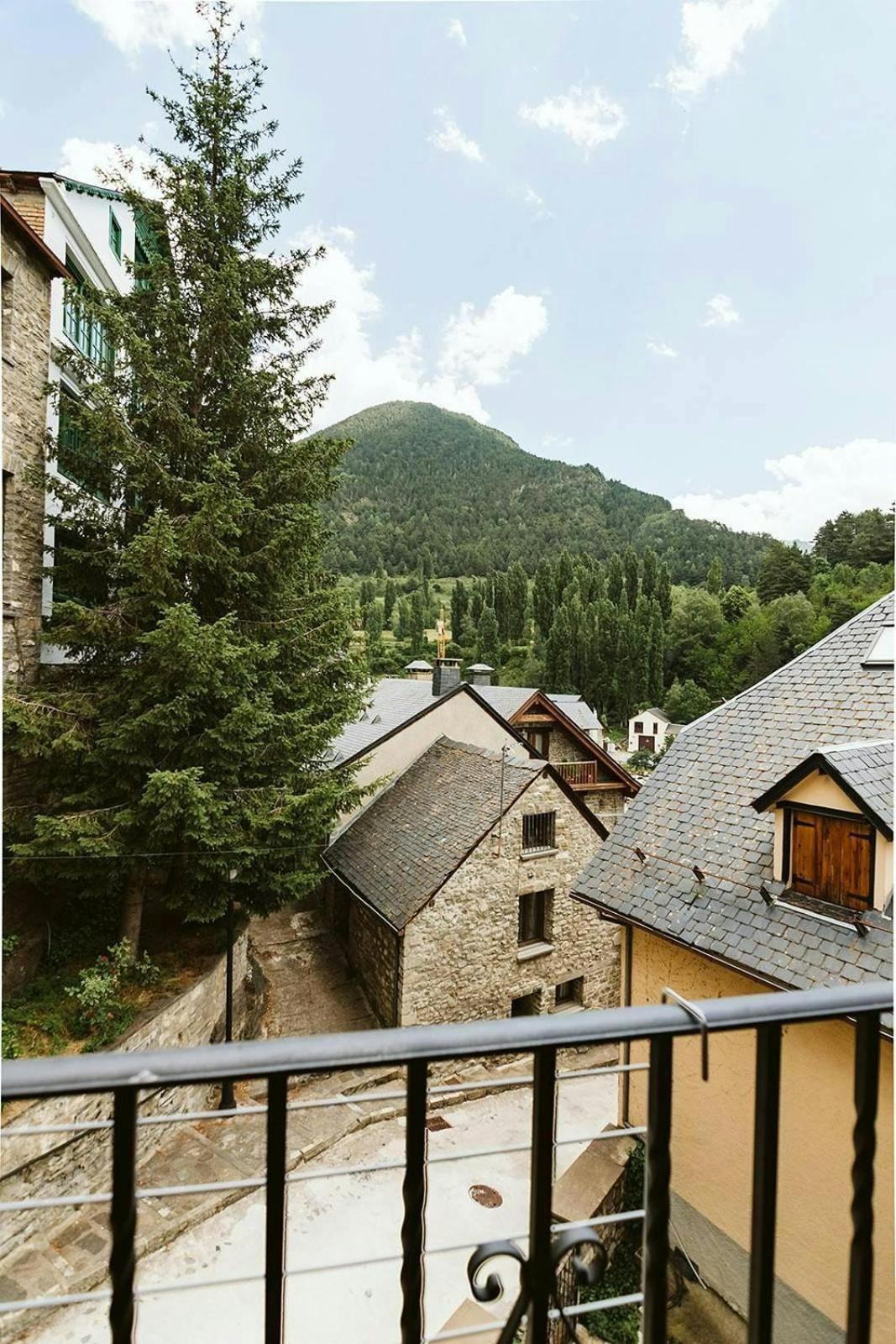 Апартаменти Casa Begona - Wifi Sencillo Y Acogedor Сальєнт-де-Гальєго Екстер'єр фото